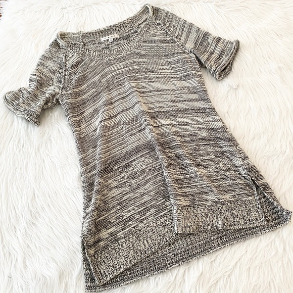 CAbi Sweaters - Cabi Knit Sweater Top